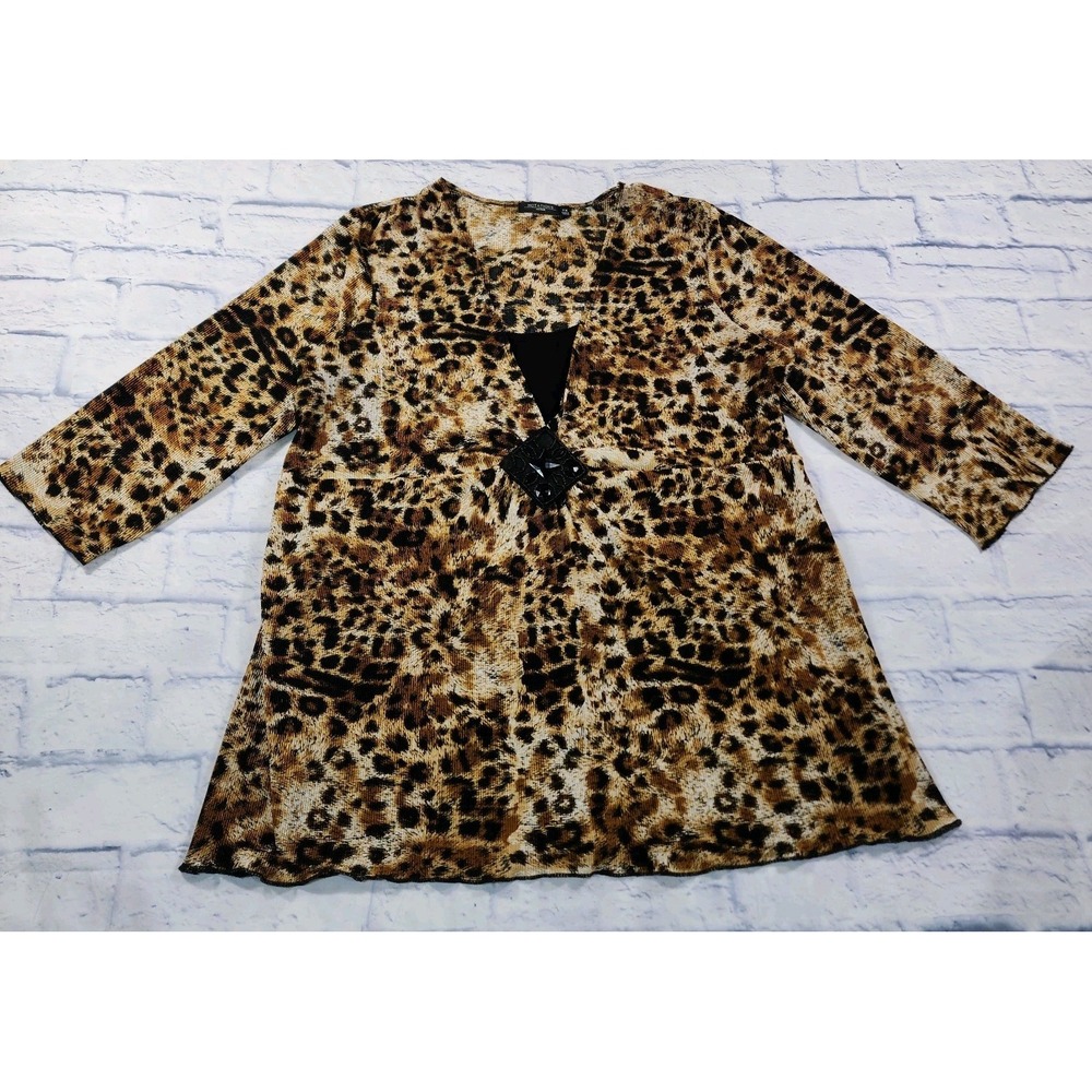 Notations Top WOMENS 2X Animal Print 3/4 Sleeve Boho Flowy Festival Art